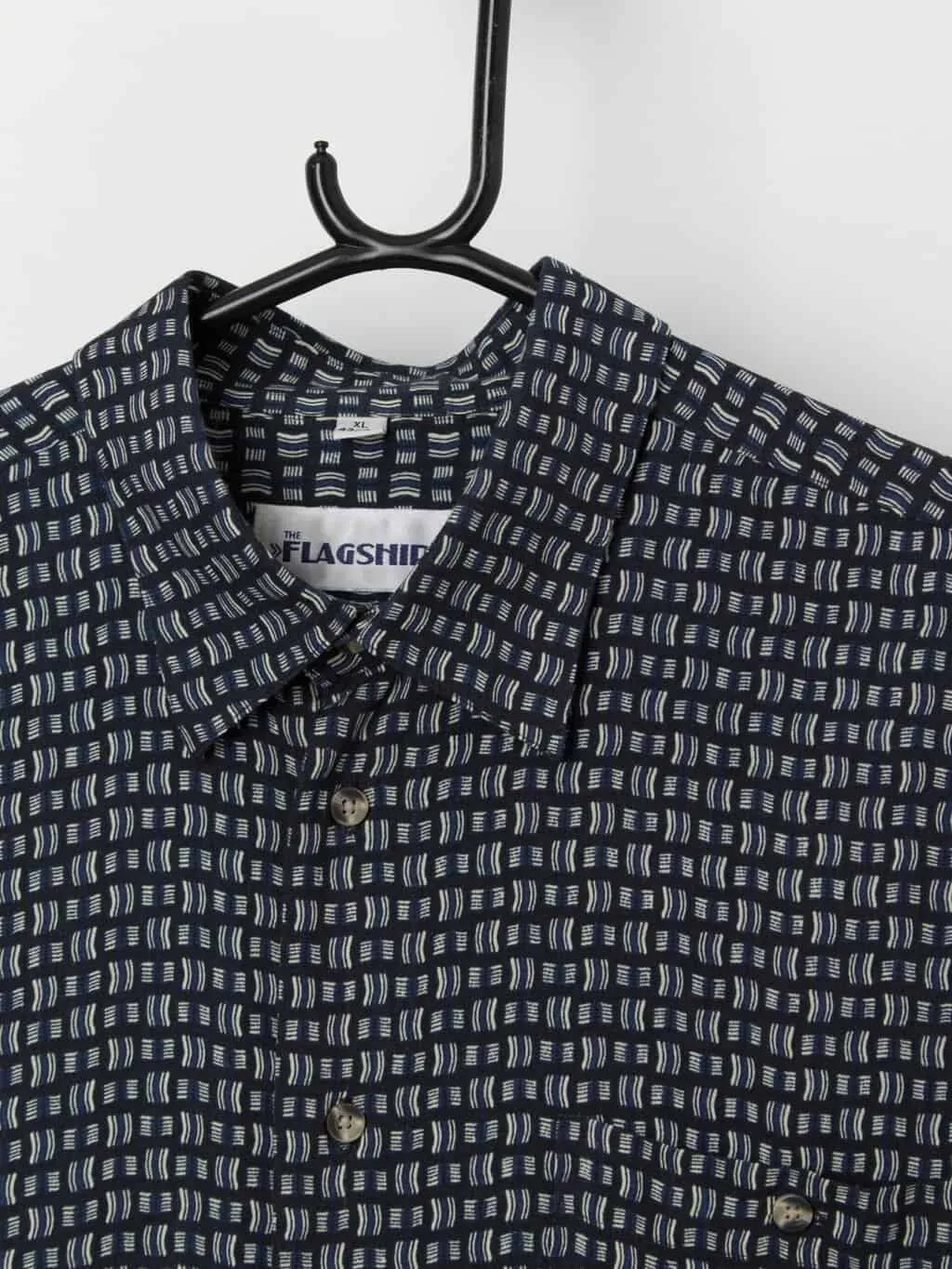 90s vintage navy shirt with geometric pattern – XL