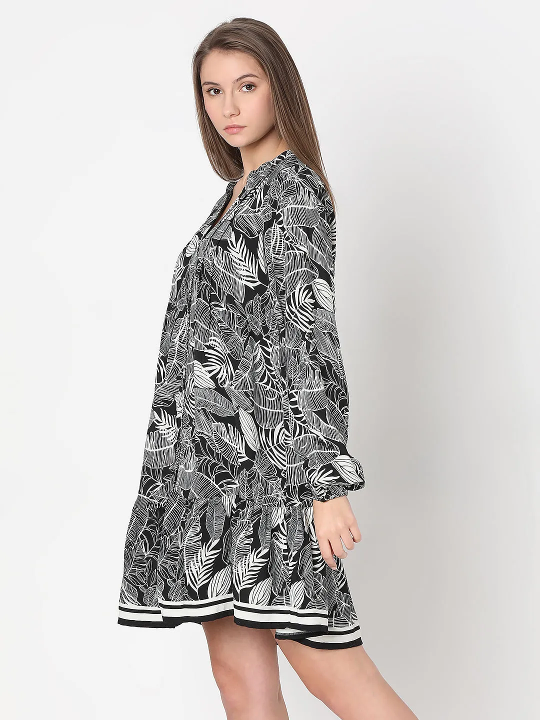 Black Leaf Printed Shift Dress