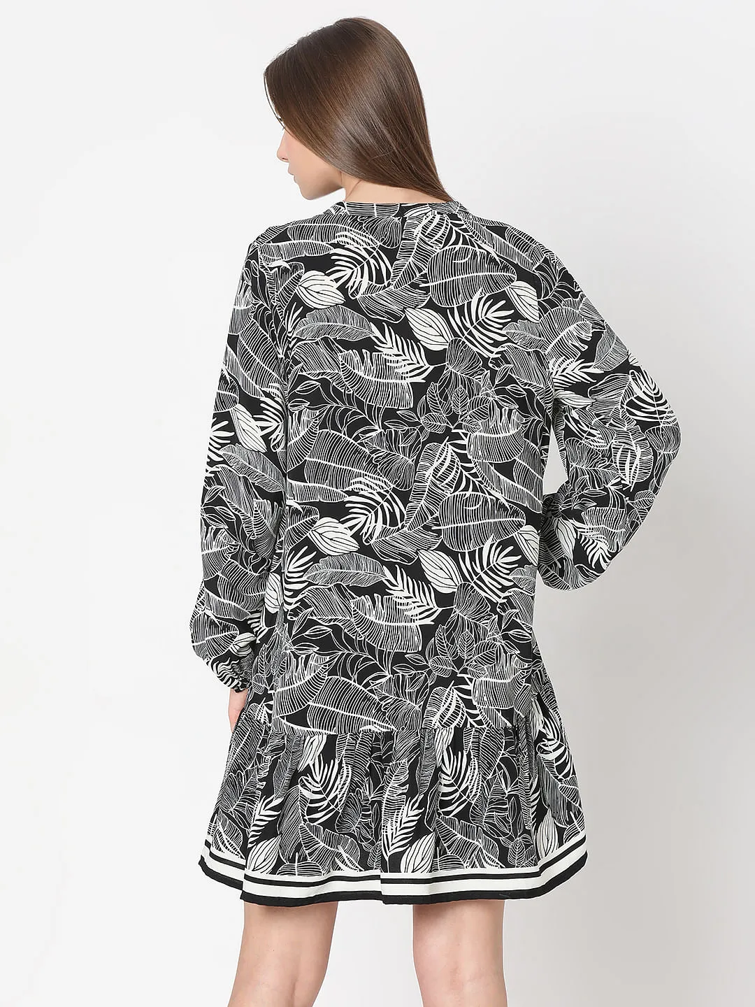 Black Leaf Printed Shift Dress