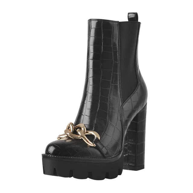 Boots Queen Chainy (Black)