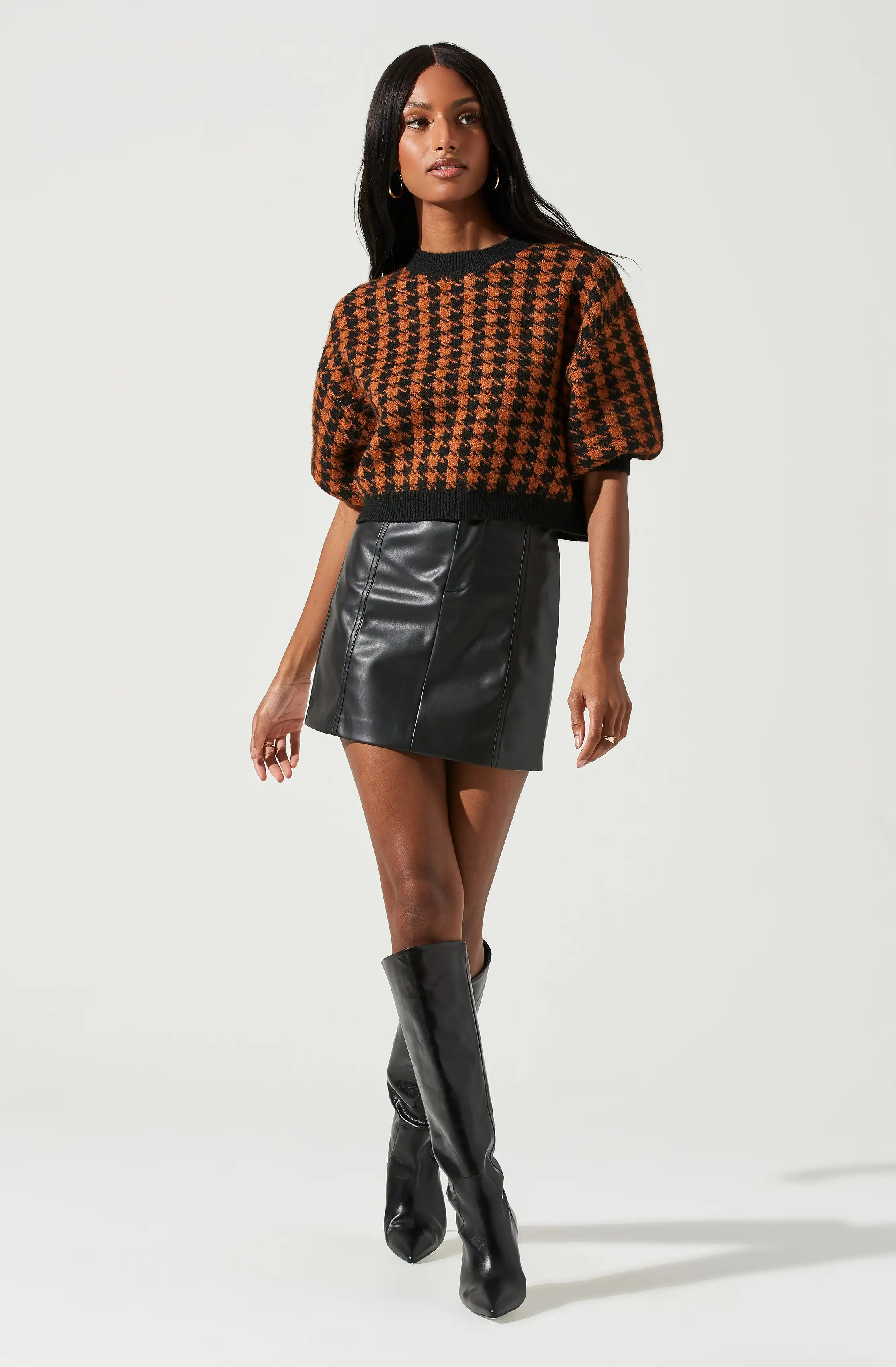 Colette Houndstooth Short Sleeve Sweater