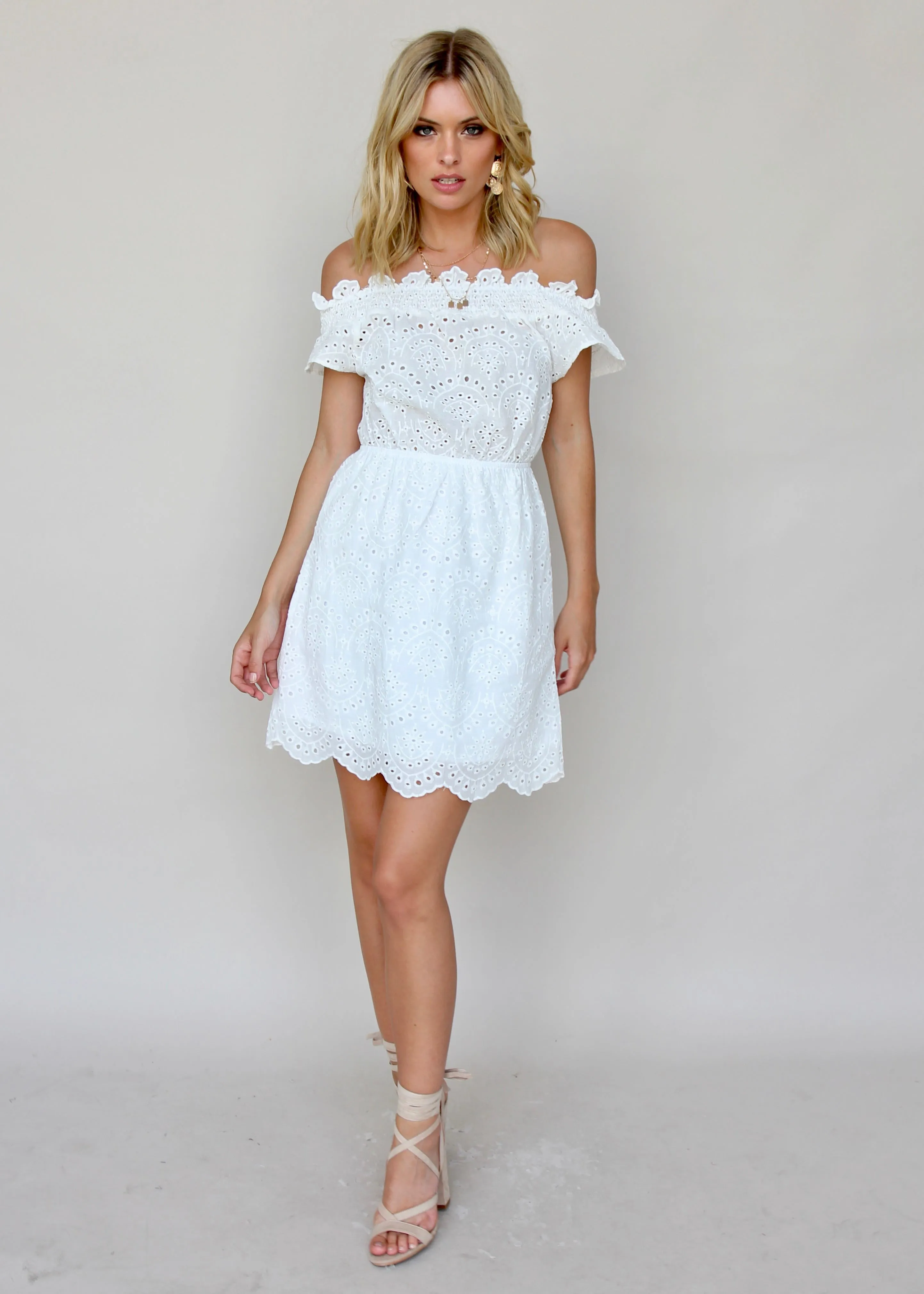 Float On Strapless Dress - White