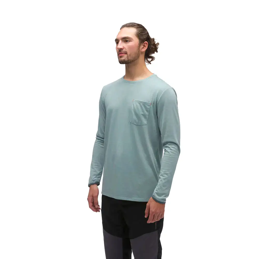 Grundens Shorebreak Performance Fishing Shirt in Surf