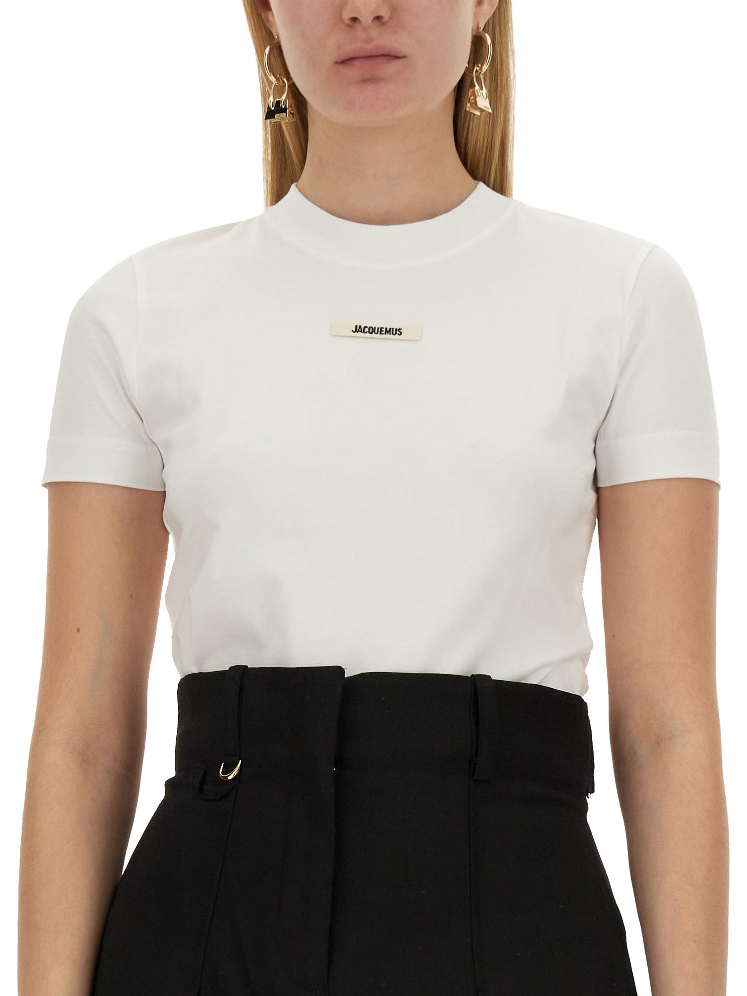 JACQUEMUS    T-SHIRT WITH LOGO