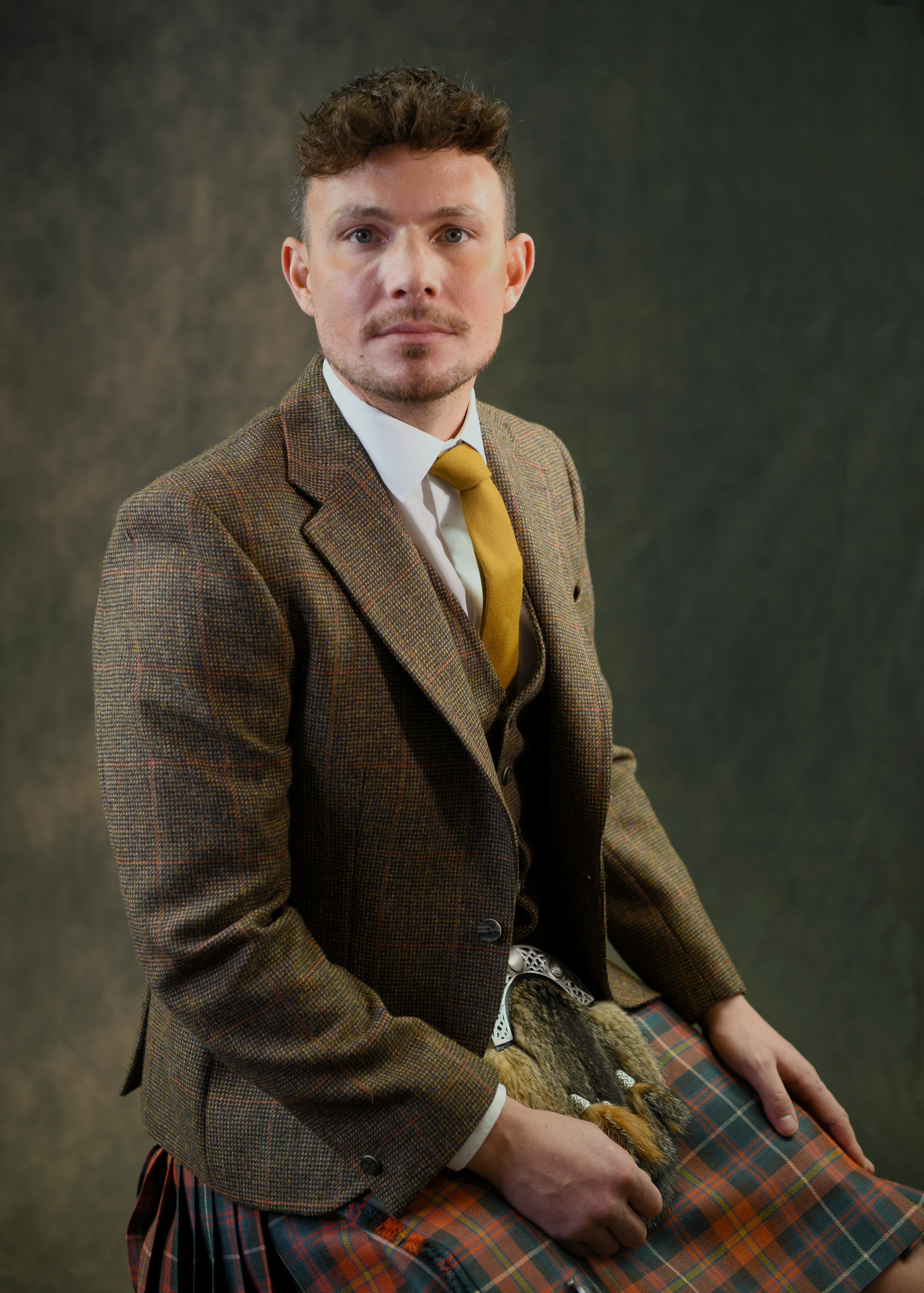 Kirkton Tweed Crail Jacket & Vest - cloth 562