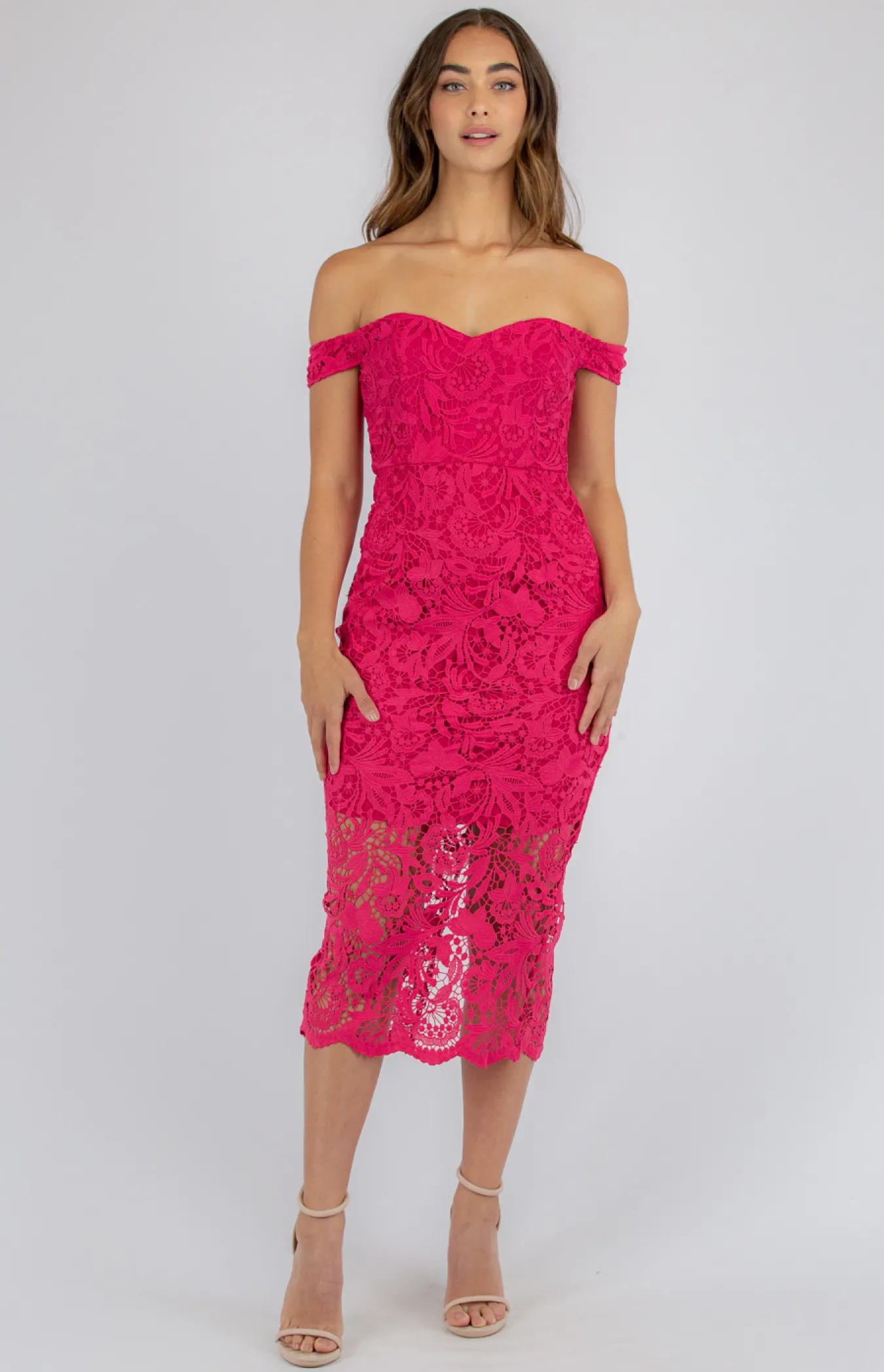 Love Heart Neckline Lace Bodycon Midi Dress (SDR881A)