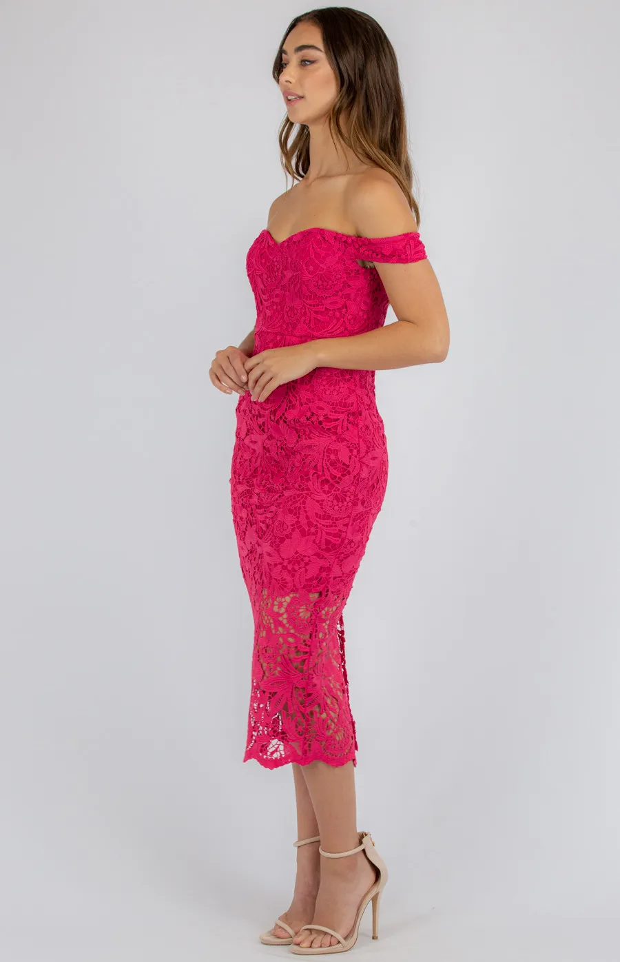 Love Heart Neckline Lace Bodycon Midi Dress (SDR881A)