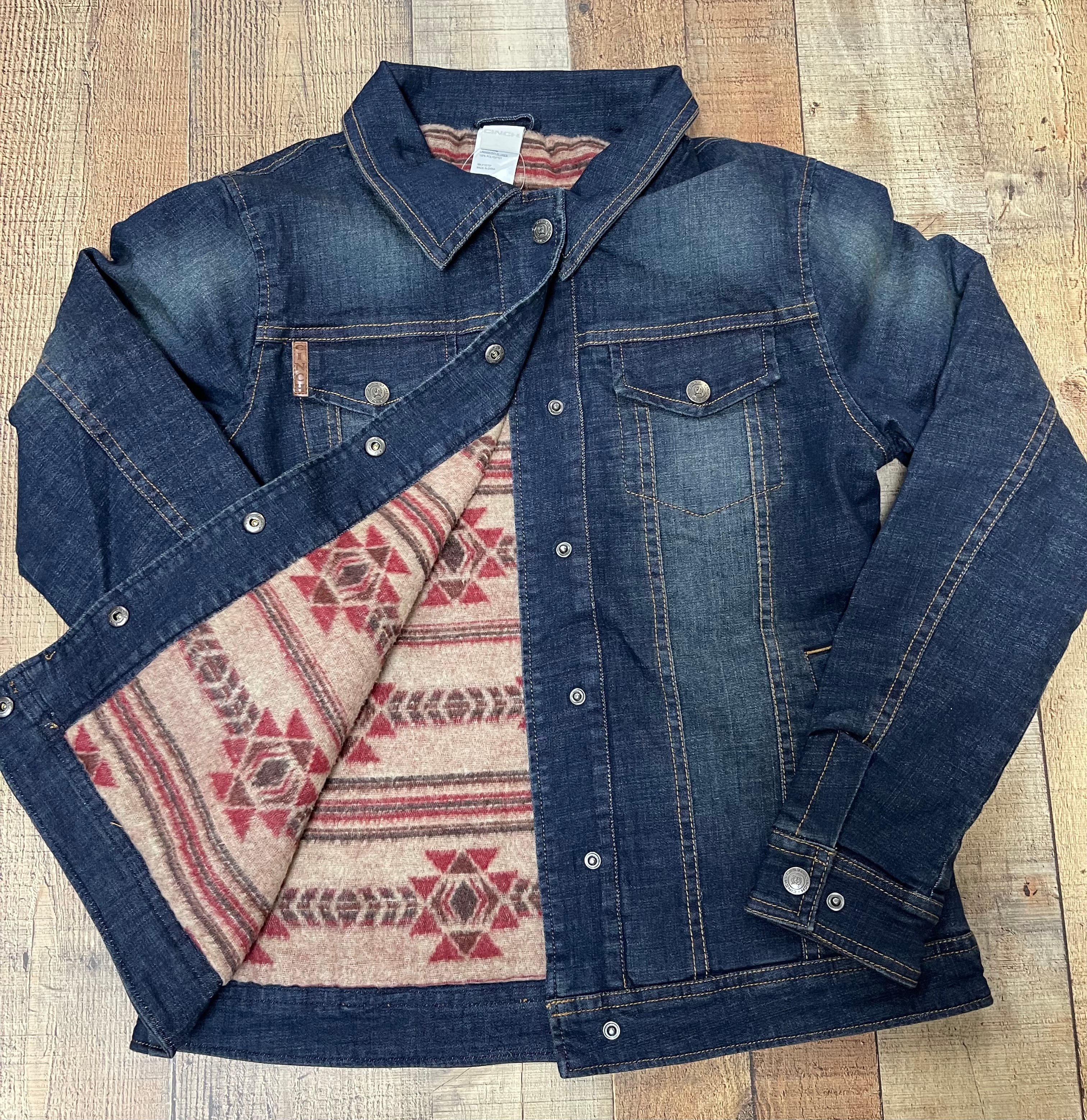 WOMEN'S DENIM TRUCKER JACKET